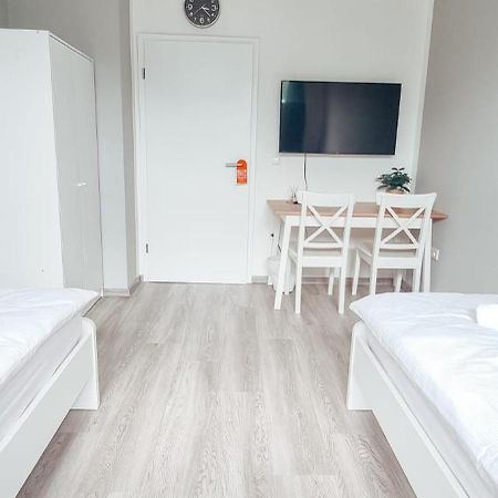 Zweibettzimmer "Grau" In Zentraler Lage Bremen Exterior photo