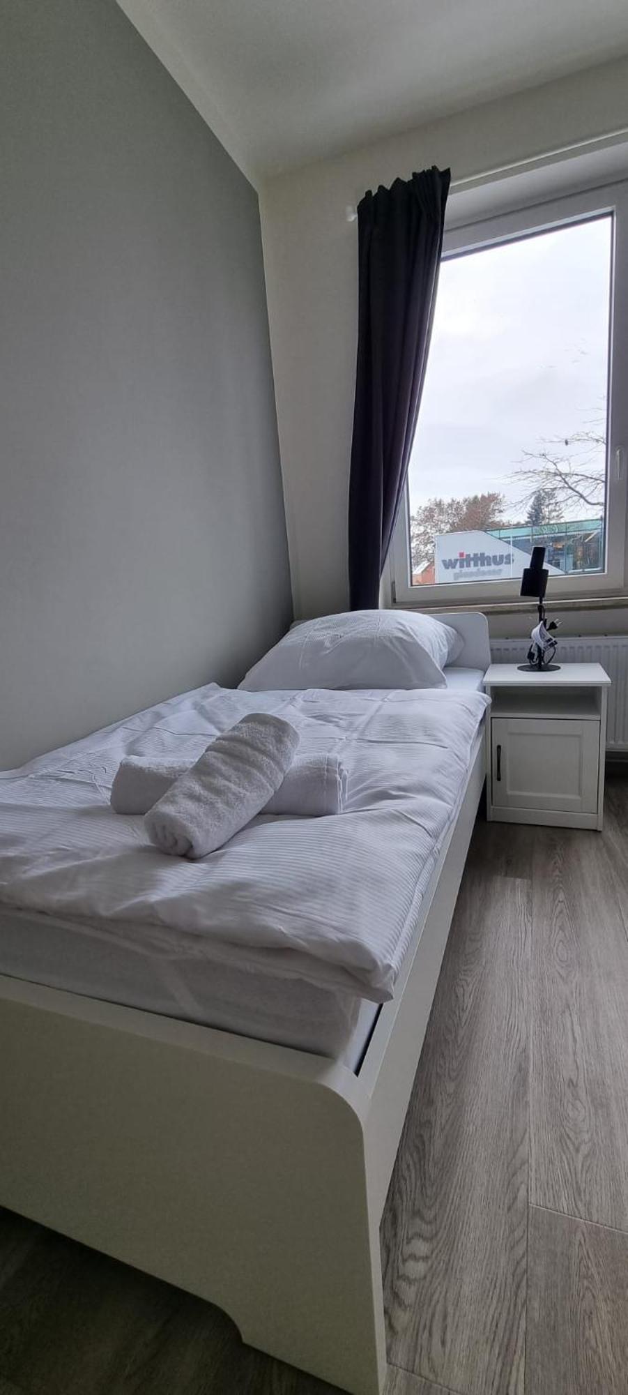 Zweibettzimmer "Grau" In Zentraler Lage Bremen Exterior photo